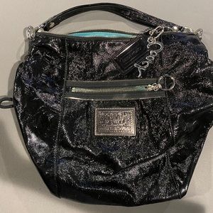 COACH BLACK SHOULDER BAG